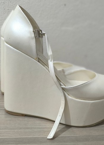 Diger Beyaz Dolgu Topuklu Abiye Ayakkabı - Görsel 5