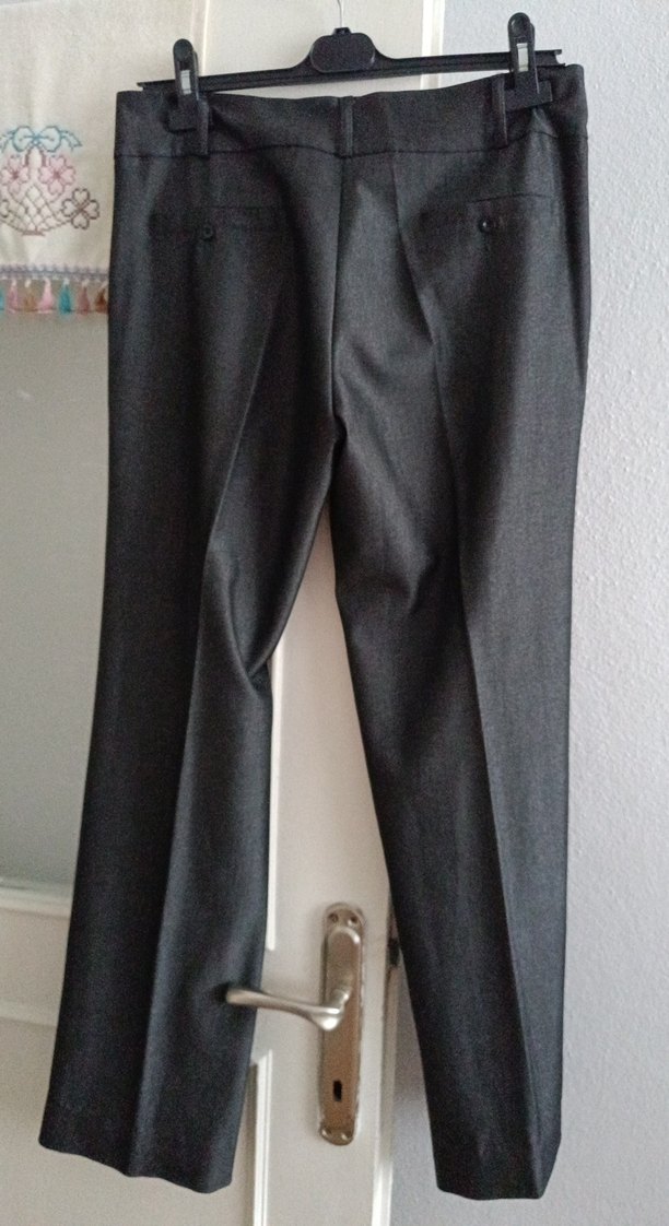 Gri Kemerli Kadın Kumaş Pantolon - Görsel 2