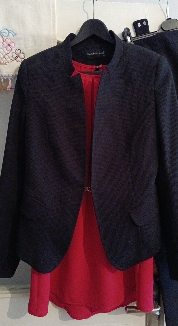 Kırmızı Midi Kadın Takım Elbise - Görsel 3