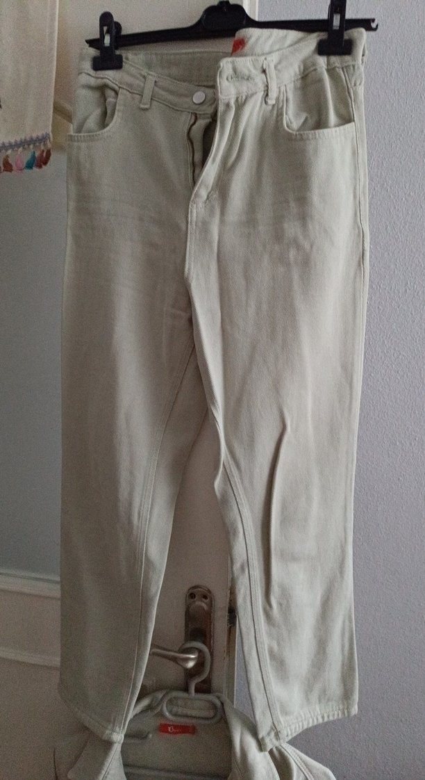 Düğmeli Bej Uzun Keten Kadın Gömlek - Görsel 2