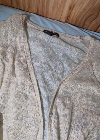 Bej V Yaka Kadın Hırka - Görsel 4