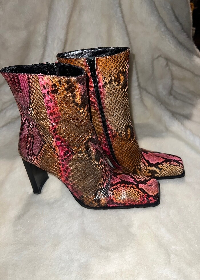 Hakiki Yılan derisi Vintage Y2K Le Silla Marka kare burun bot - Görsel 2