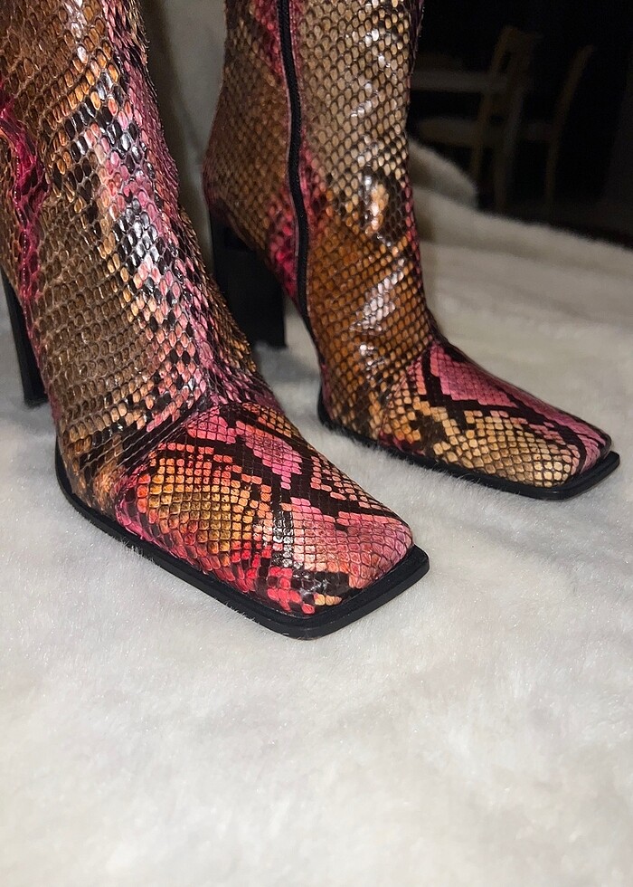 Hakiki Yılan derisi Vintage Y2K Le Silla Marka kare burun bot - Görsel 3