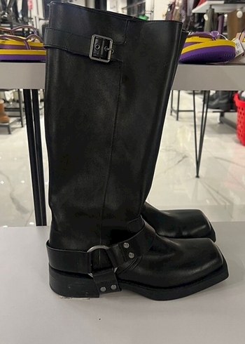 Pull and bear kare burun çizme - Görsel 2