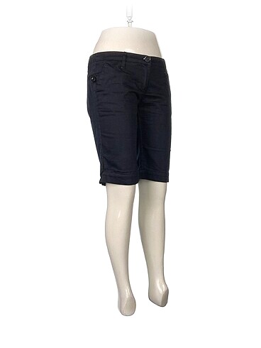 Bershka Bershka Bermuda / Kapri %70 İndirimli.