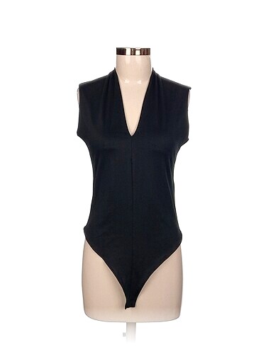 Zara Bluz %70 İndirimli.