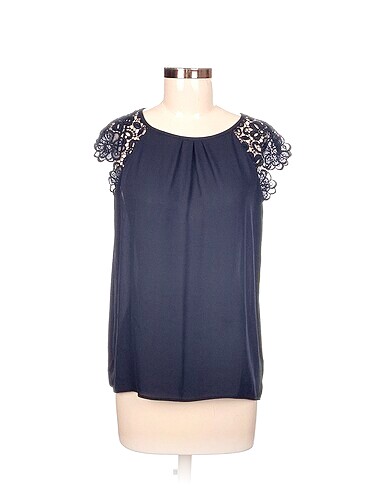 Zara Bluz %70 İndirimli.