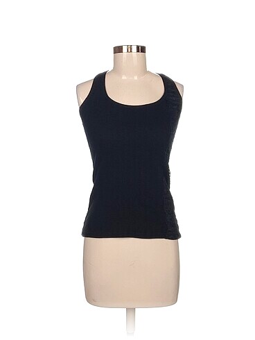 Diğer T-shirt %70 İndirimli.
