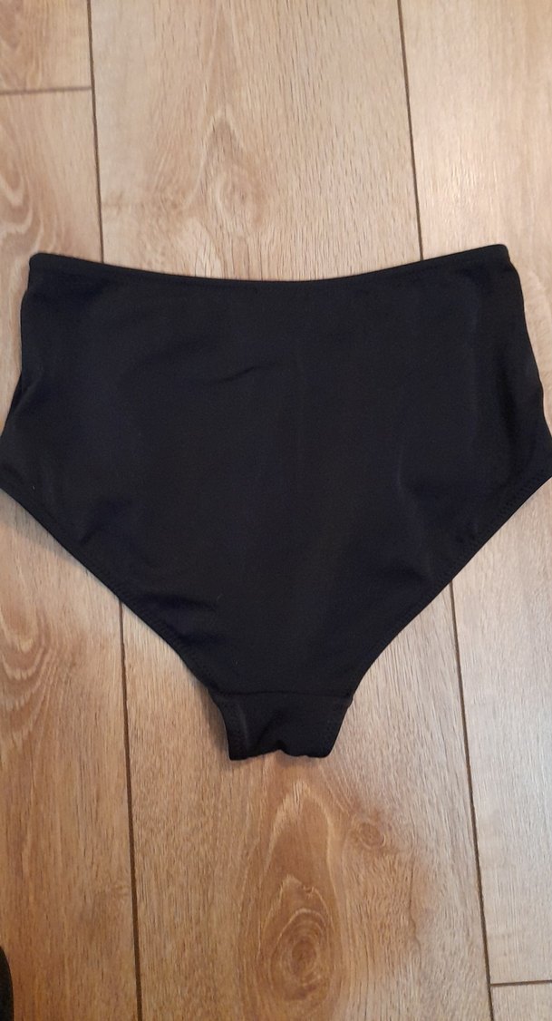 Kadın Siyah Fırfırlı Mini Bikini Altı - Görsel 5