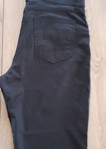 Siyah Kemerli Kadın Pantolon - Görsel 6