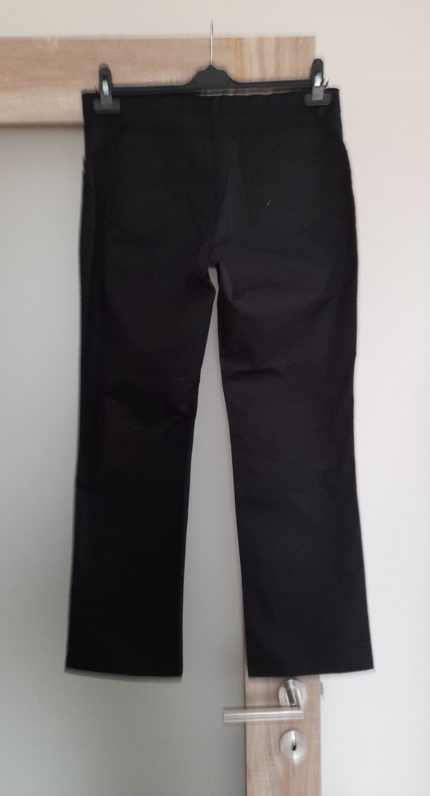 Siyah Kemerli Kadın  Pantolon - Görsel 4