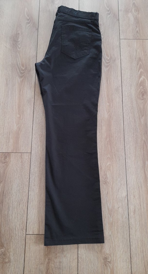 Siyah Kemerli Kadın  Pantolon - Görsel 5