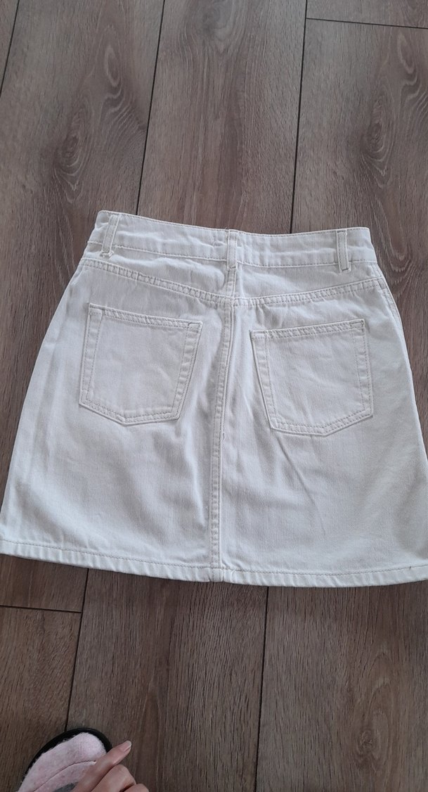 Düğmeli Beyaz Denim Mini Etek - Görsel 3