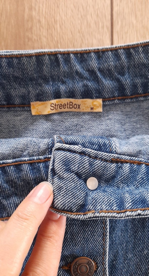 Düğmeli Mavi Kot Mini Etek - Görsel 2