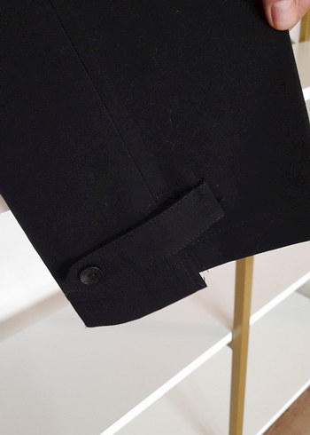 Kadın Siyah Kumaş Kemerli Pantolon - Görsel 4