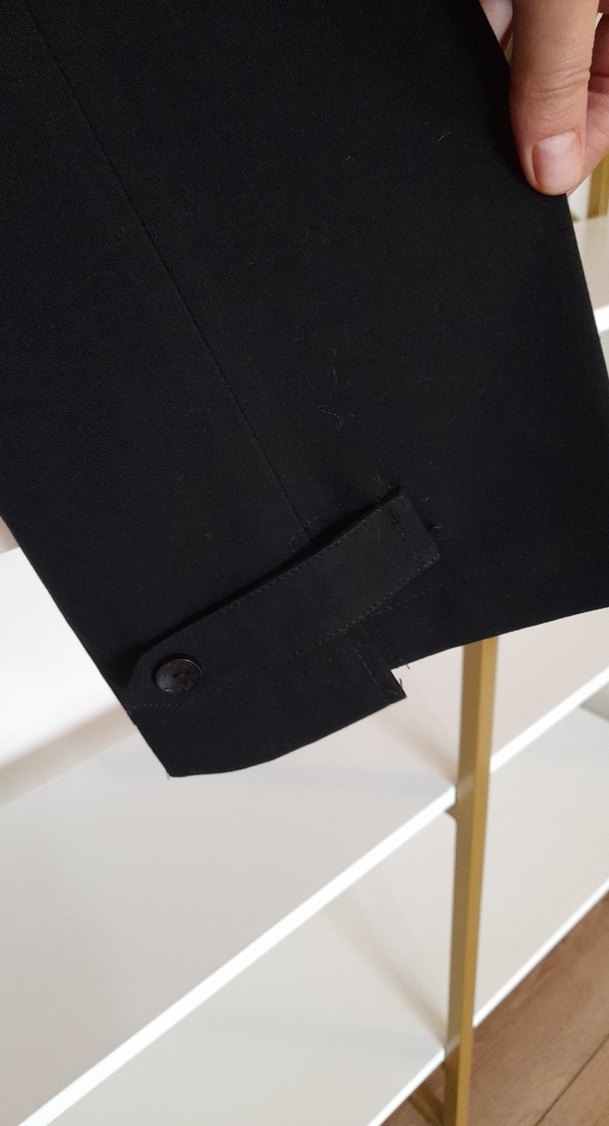 Kadın Siyah Kumaş Kemerli Pantolon - Görsel 4