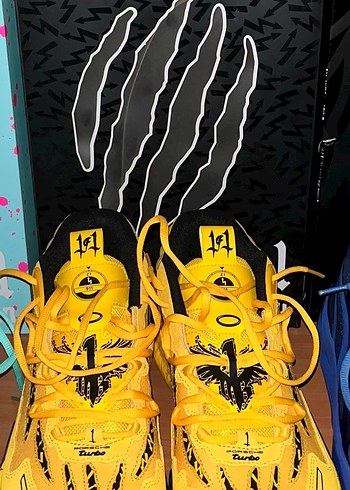 PUMA Basketbol Ayakkabısı