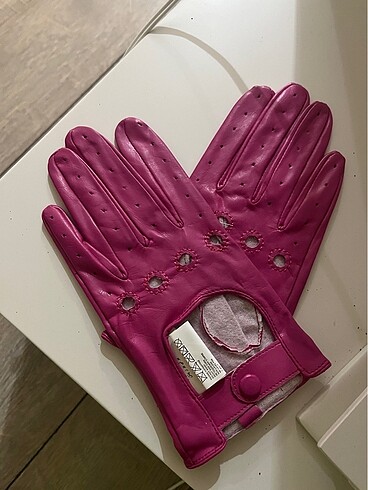 pembe deri eldiven