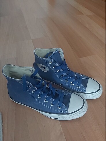 Orijinal converse
