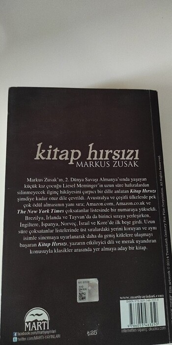  Kitap hırsızı 