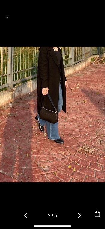 Kadın Siyah kuşakli Kaban