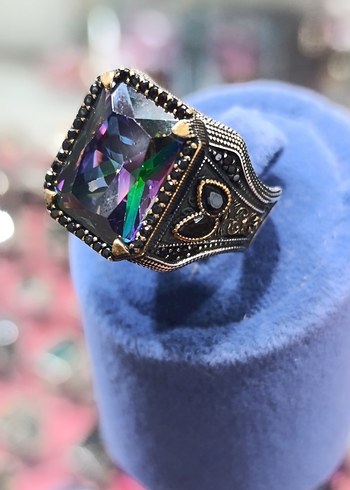 Beden GÜMÜŞ YÜZÜK MİSTİK TOPAZ TAŞLI