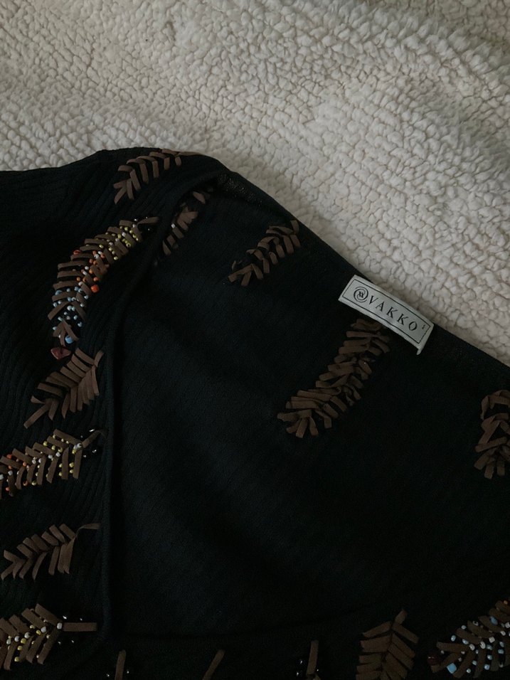 Bohem Siyah V Yaka Vintage Bluz — görsel 3/6
