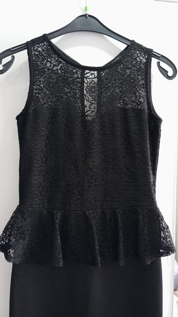 Siyah Dantel Detaylı Midi Elbise - Görsel 2