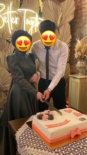 38 Beden Zümrüt Yeşili Nişan Elbisesi