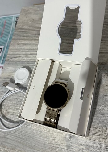 Huwai Gt4 Altın Rengi Akıllı Saat