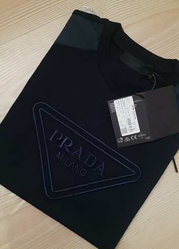 PRADA Tişört Nakış Logo Orjinal 