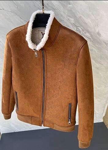 Louis Vuitton Premium Napa Yün Kürklü İthal Mont 