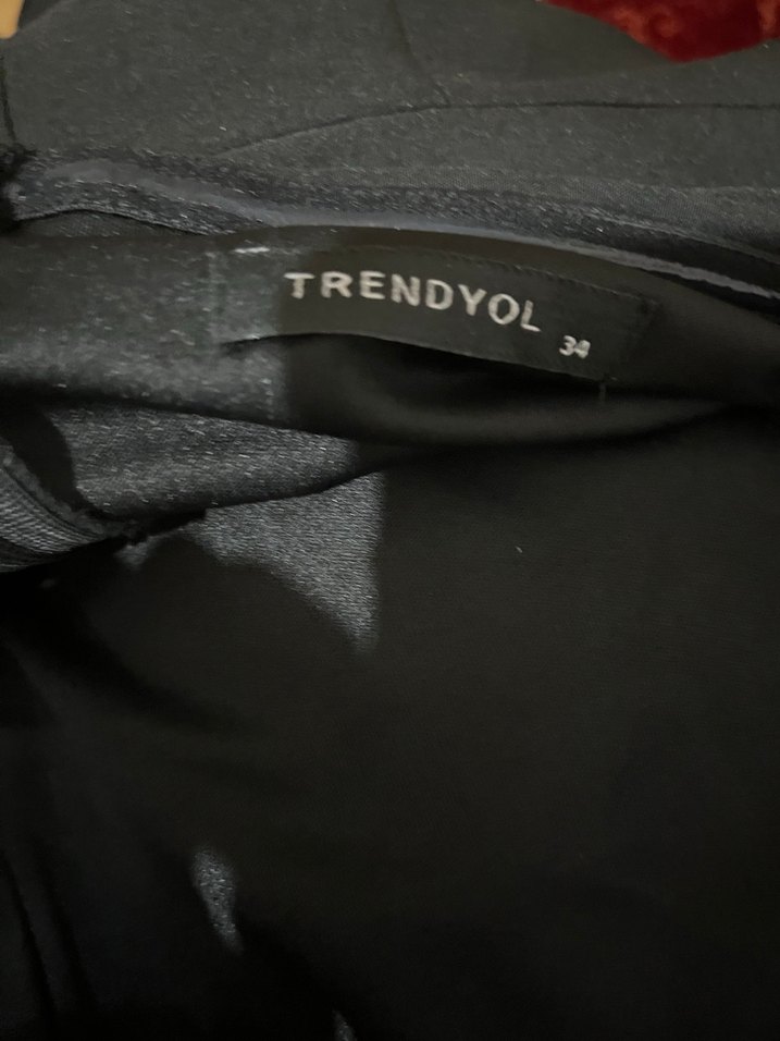 Trendyolmilla Siyah Straplez taşlı Kalem Elbise - Görsel 4