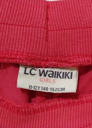 11-12 Yaş Beden LCW kız çocuk kapri şort
