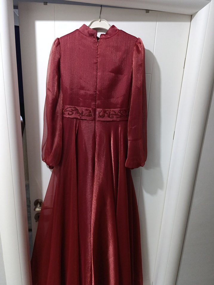 Bordo Uzun Kollu İşlemeli Kadın Abiye Elbise - Görsel 4