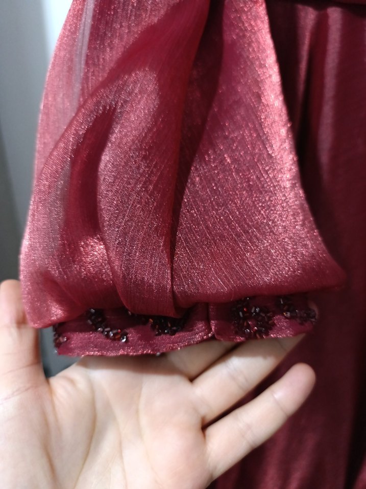 Bordo Uzun Kollu İşlemeli Kadın Abiye Elbise - Görsel 2