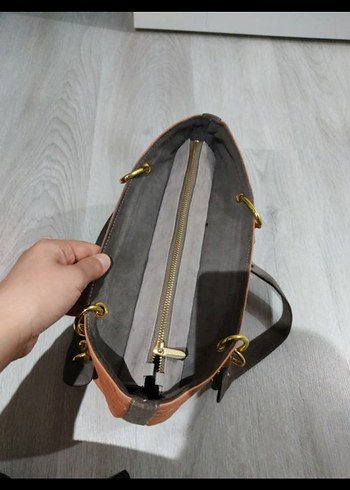 Zincir Detaylı Kahverengi Deri Kadın Çanta - Görsel 4