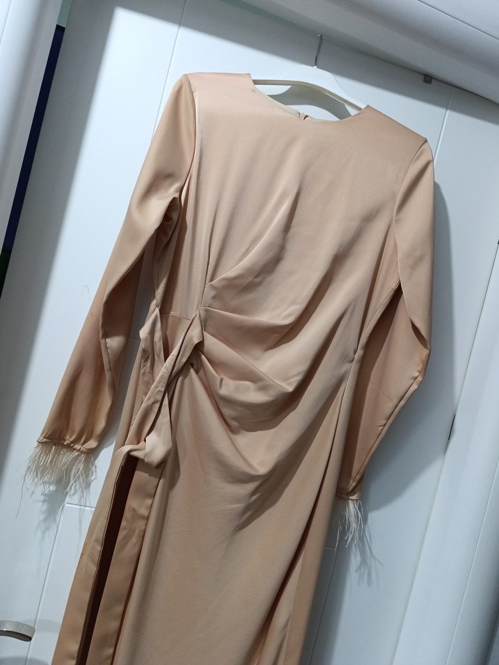 Bej Drapeli Kadın Uzun Elbise - Görsel 5