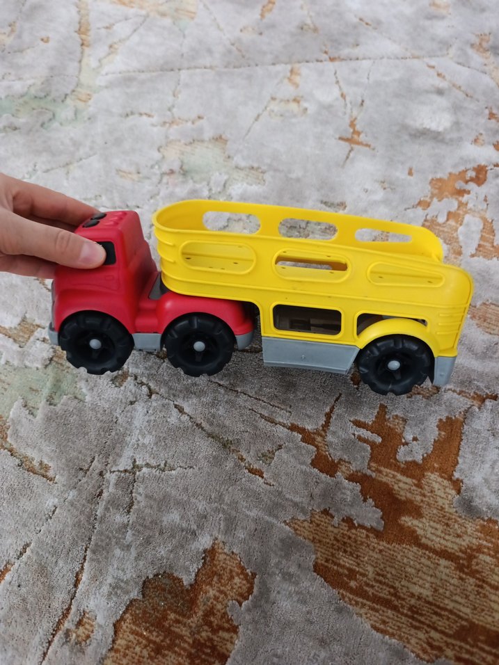 Sarı Renkli Oyuncak Kamyon - Görsel 2