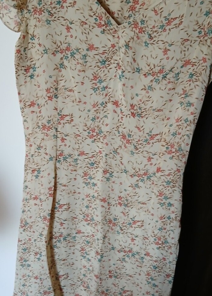 Diz hizasında v yaka  - Görsel 3