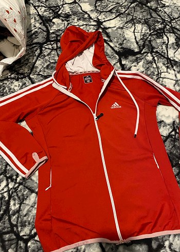 Adidas kapüşonlu hirka