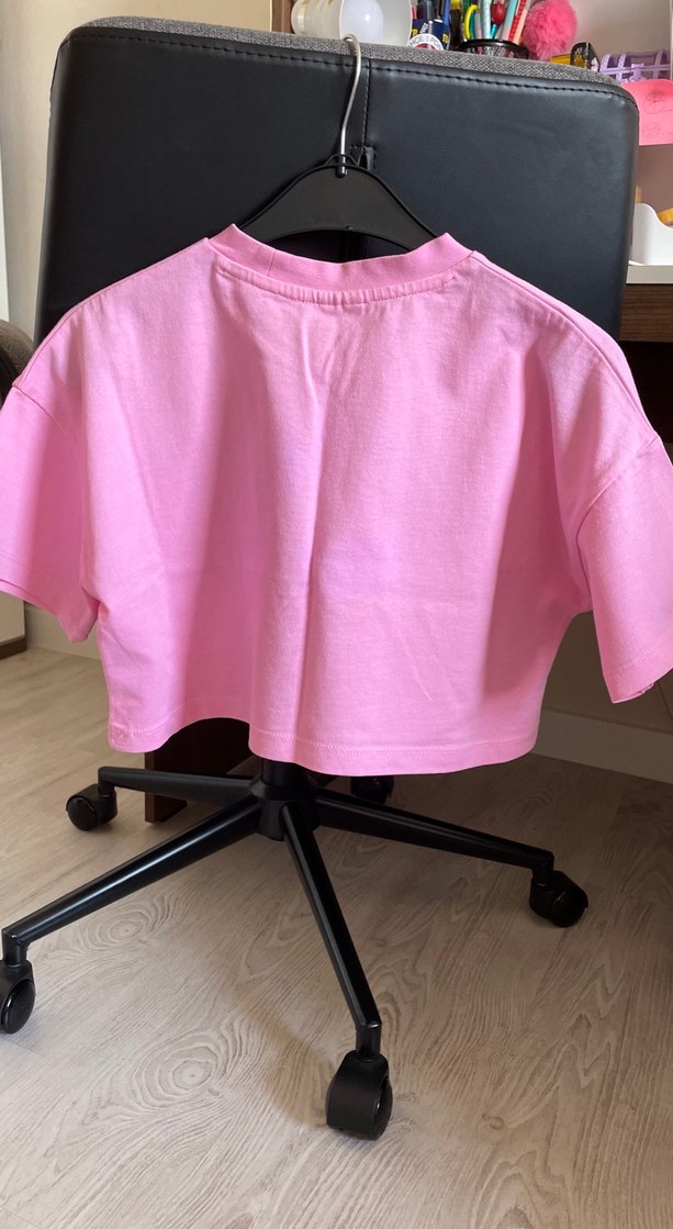 Pembe Kısa Kollu Crop Tişört - Görsel 2