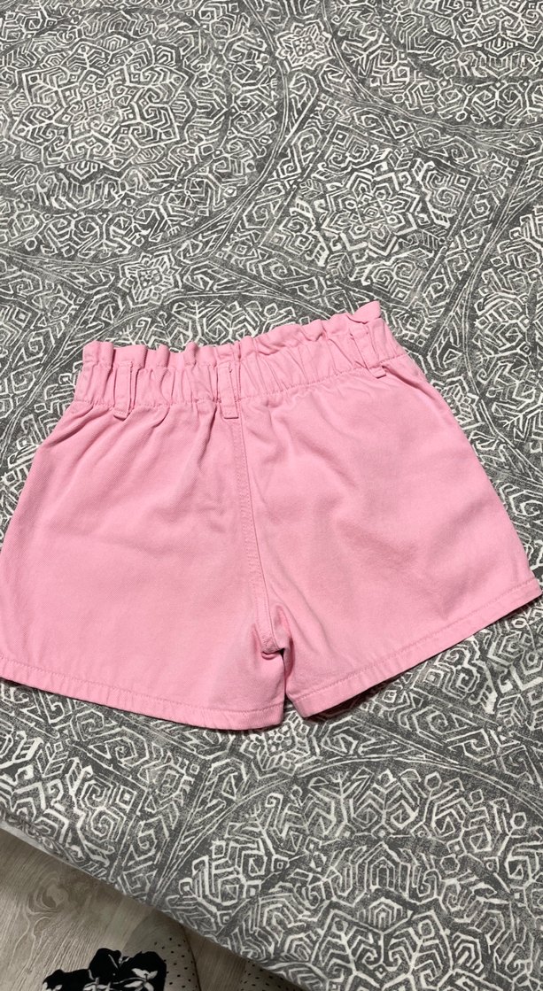 Düğmeli Pembe Kız Şortu - Görsel 2