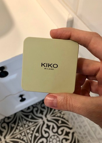 KIKO VEGAN İÇERİK GREEN ME HIGHLIGHTER