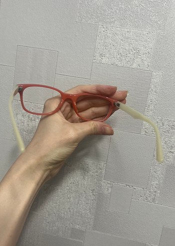 Şeffaf Krem Detaylı Kırmızı Kadın Gözlük - Görsel 4