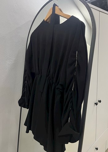 Siyah Uzun Kollu Rahat Kesim Kadın tunik - Görsel 2