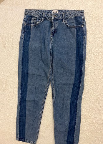 Zincir Detaylı Bağlama Desenli Mavi Kadın Jean - Görsel 2