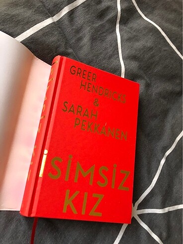  İsimsiz Kız