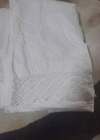 İşlemeli Beyaz Nevresim Takımı - Görsel 3