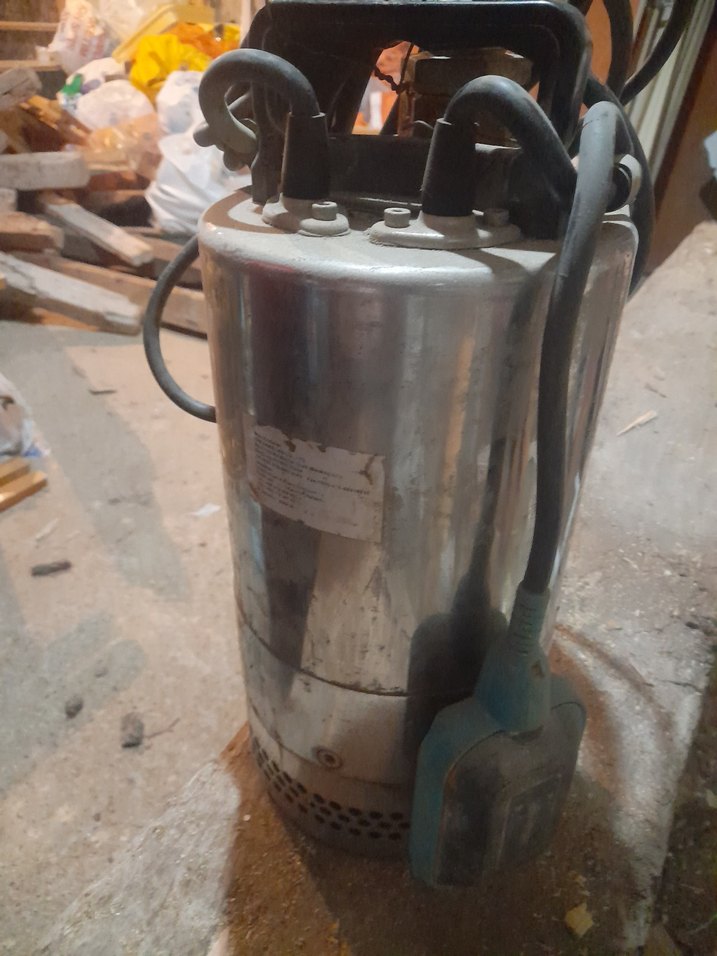 Gri dalgıç su motoru - Görsel 2